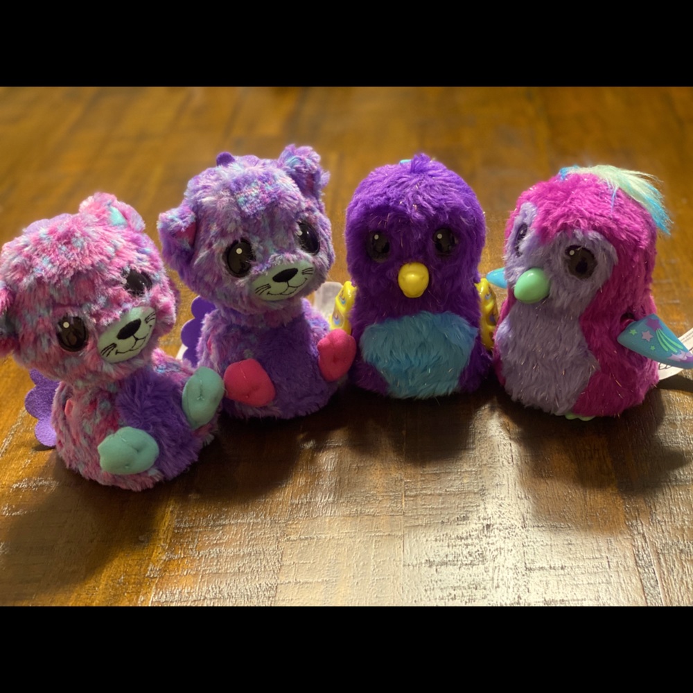 Assorted hatchimals